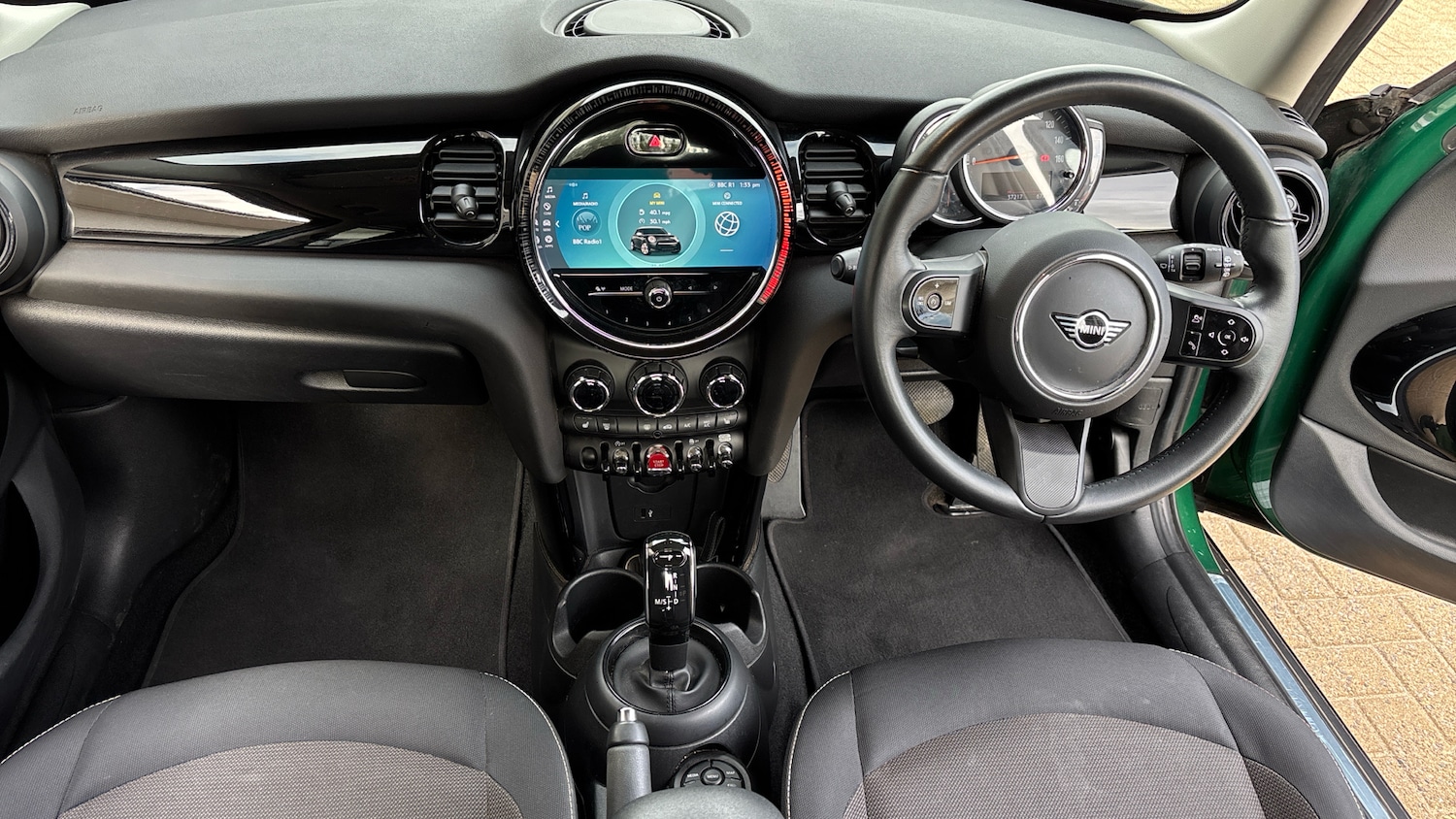 Used MINI Hatch 2022 for sale - 76157724: Photo 4