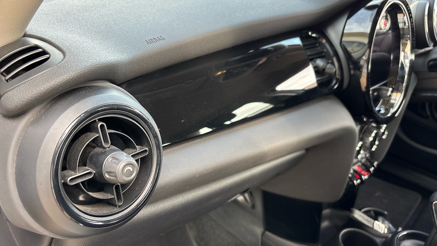 Used MINI Hatch 2022 for sale - 76157724: Photo 41