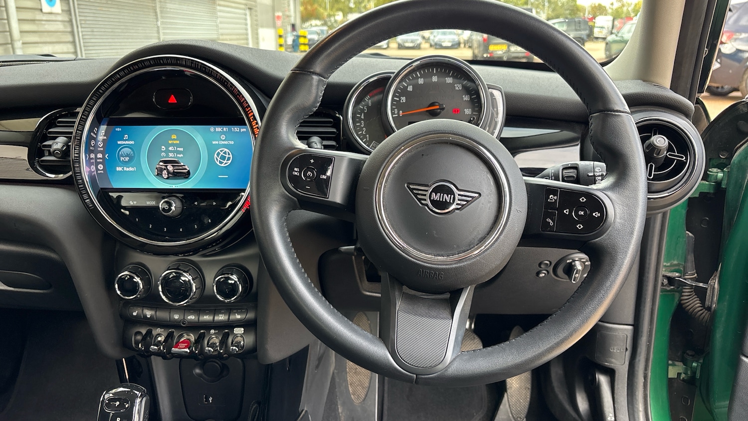 Used MINI Hatch 2022 for sale - 76157724: Photo 5
