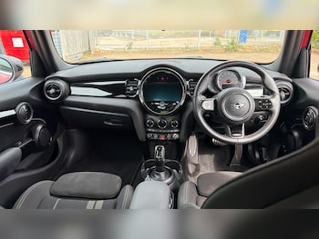 Used MINI Hatch 2022 for sale - 79429208: Photo