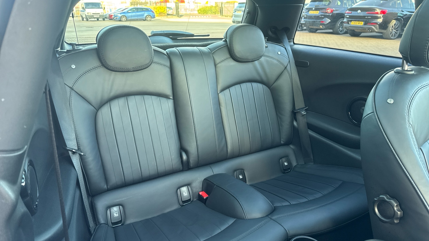 Used MINI Hatch 2024 for sale - 76877352: Photo 12