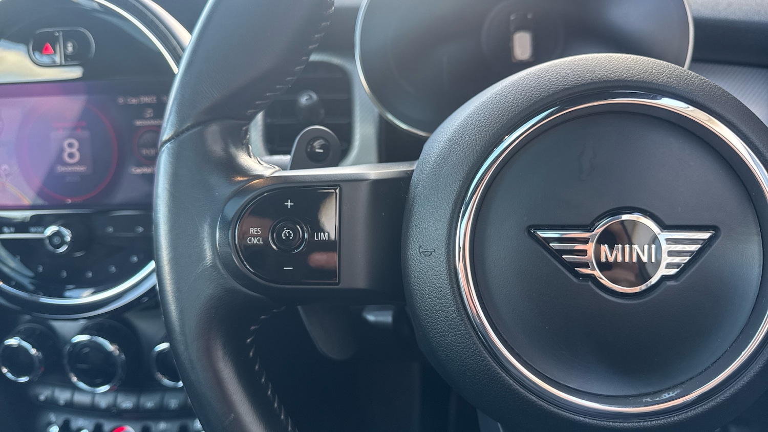 Used MINI Hatch 2024 for sale - 76877352: Photo 17