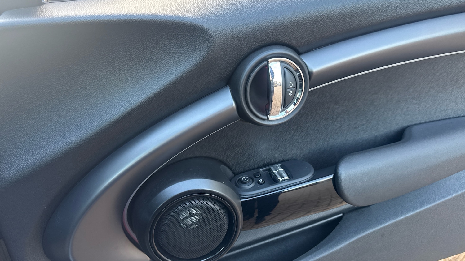 Used MINI Hatch 2024 for sale - 76877352: Photo 20