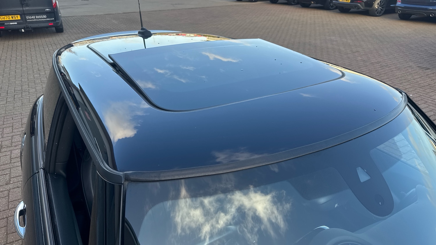 Used MINI Hatch 2024 for sale - 76877352: Photo 21