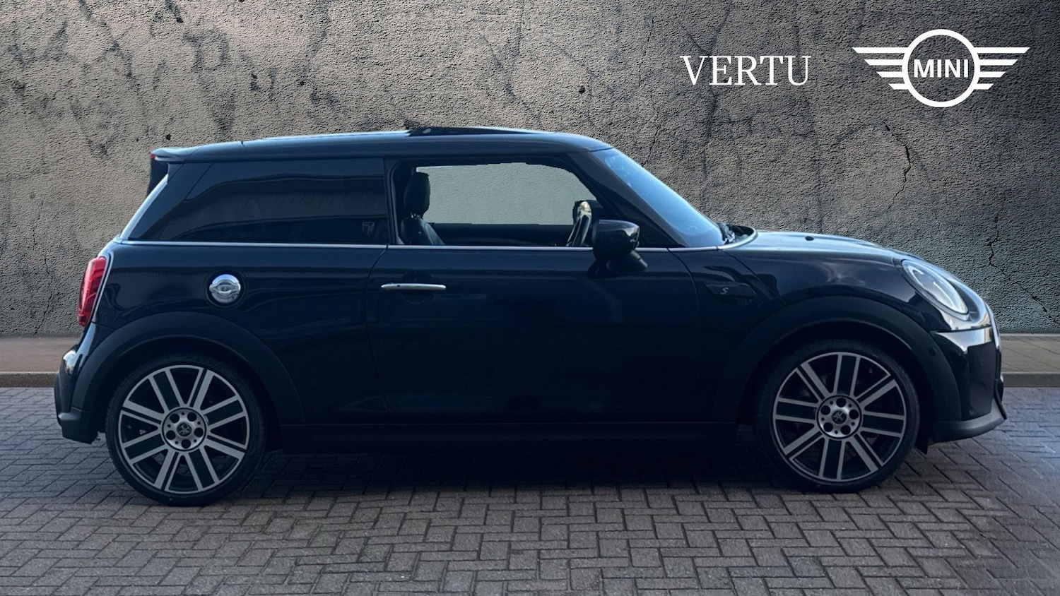 Used MINI Hatch 2024 for sale - 76877352: Photo 3