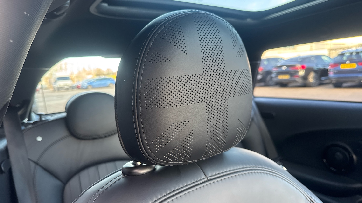 Used MINI Hatch 2024 for sale - 76877352: Photo 32