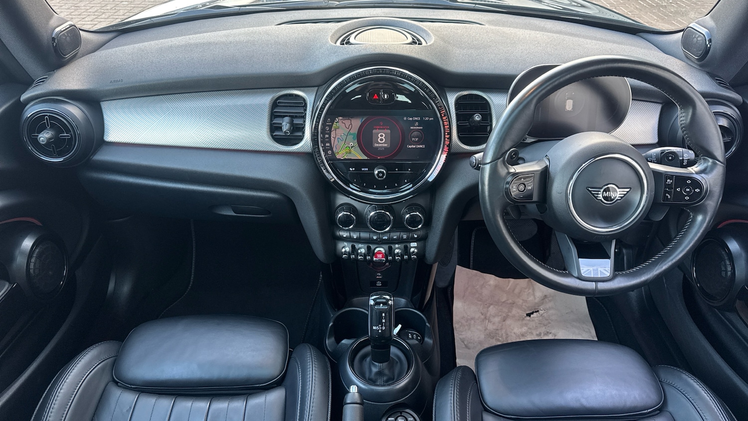 Used MINI Hatch 2024 for sale - 76877352: Photo 4