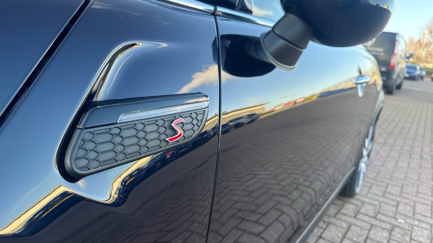 Used MINI Hatch 2024 for sale - 76877352: Photo 46