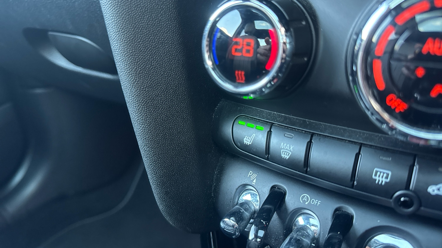 Used MINI Hatch 2024 for sale - 76877352: Photo 55