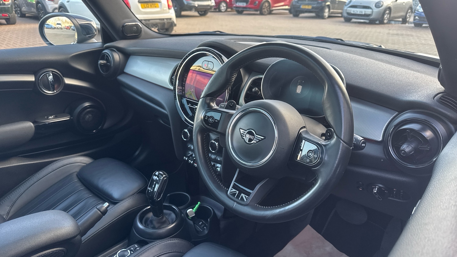 Used MINI Hatch 2024 for sale - 76877352: Photo 6