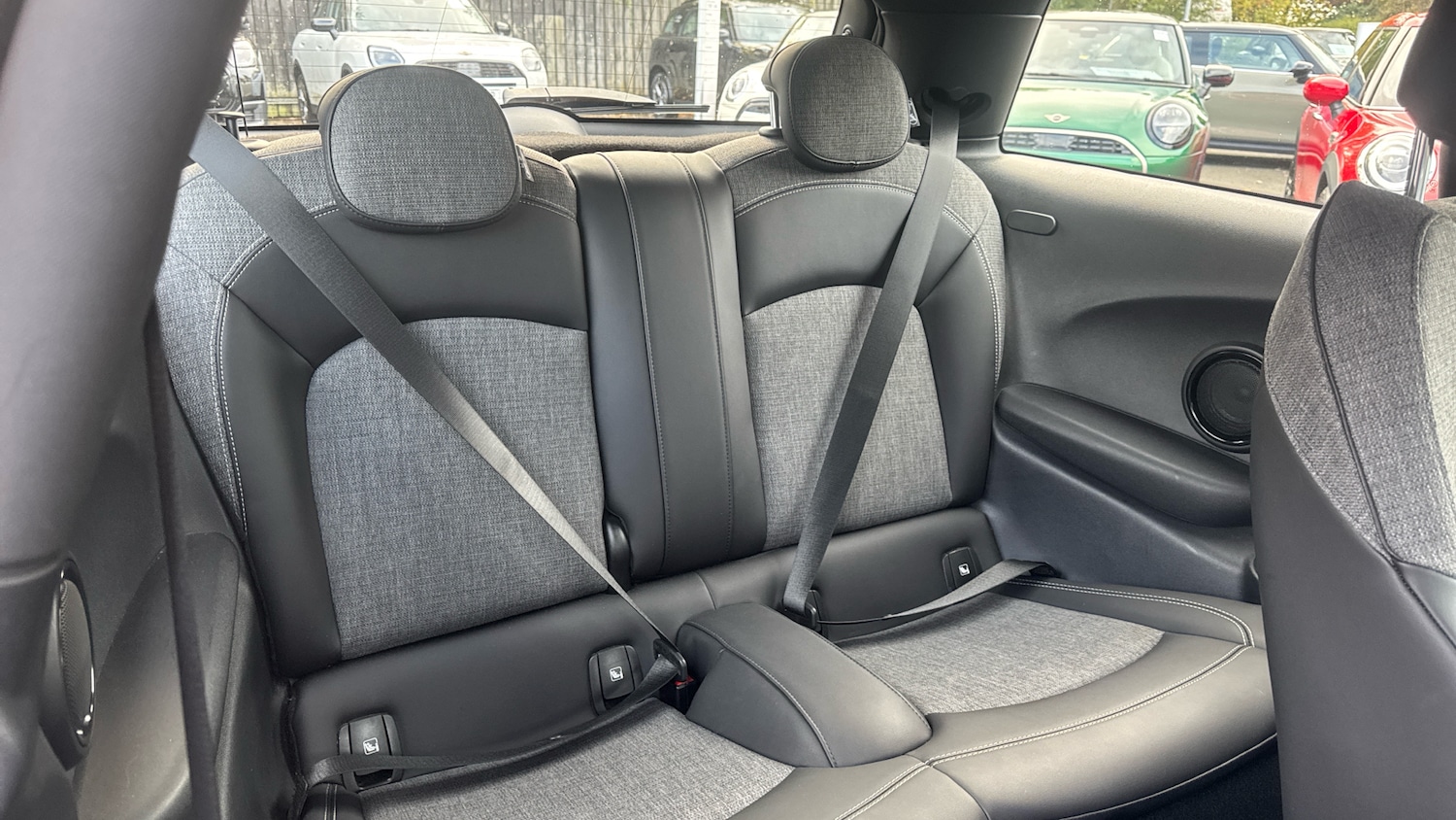 Used MINI Hatch 2022 for sale - 76330359: Photo 12