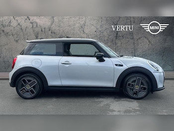 Used MINI Hatch 2022 for sale - 76330359: Photo