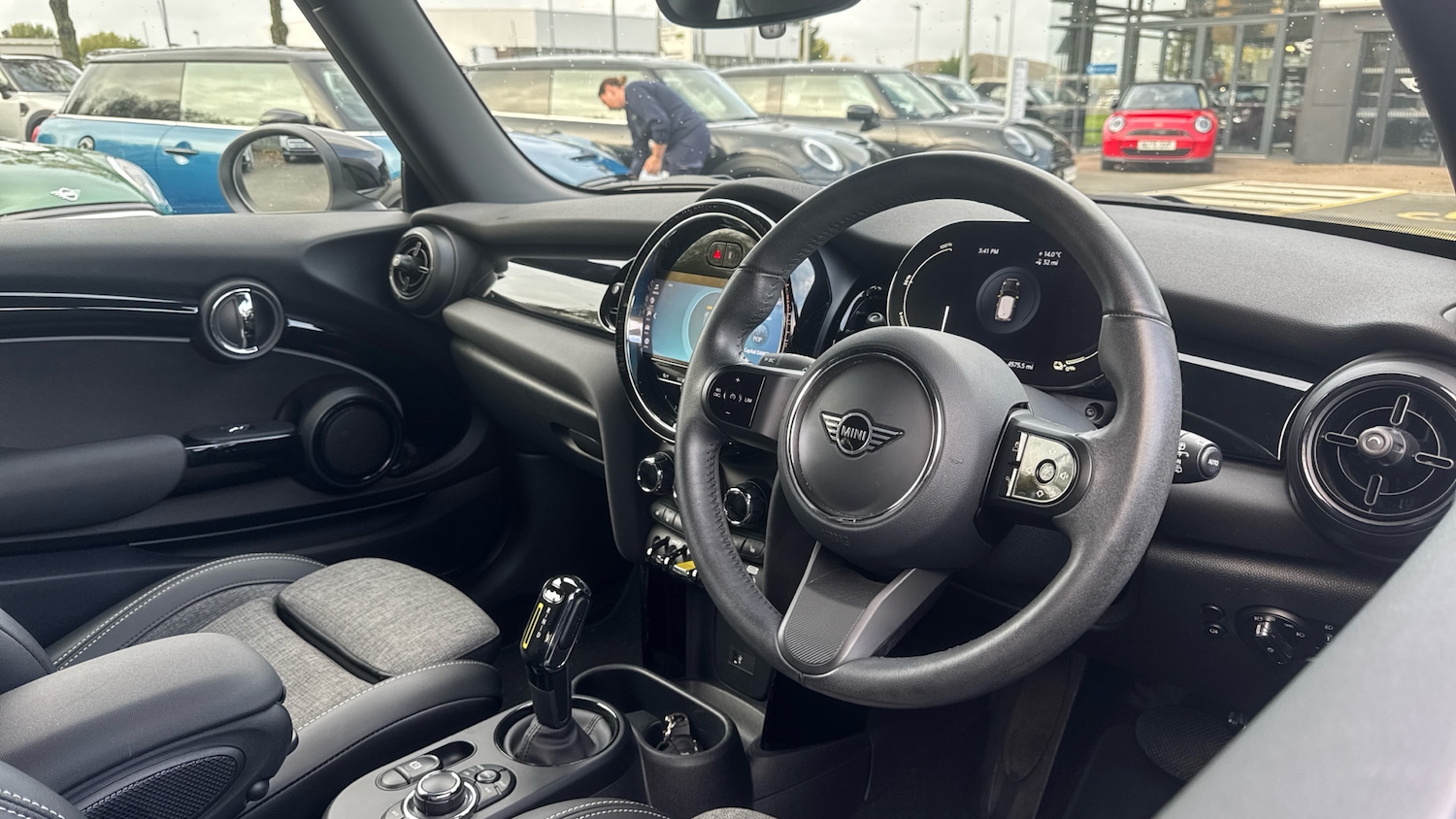 Used MINI Hatch 2022 for sale - 76330359: Photo 6
