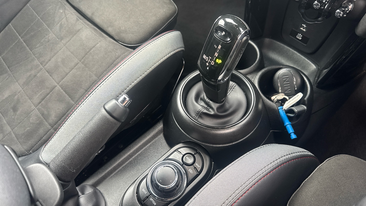 Used MINI Hatch 2020 for sale - 78081599: Photo 10