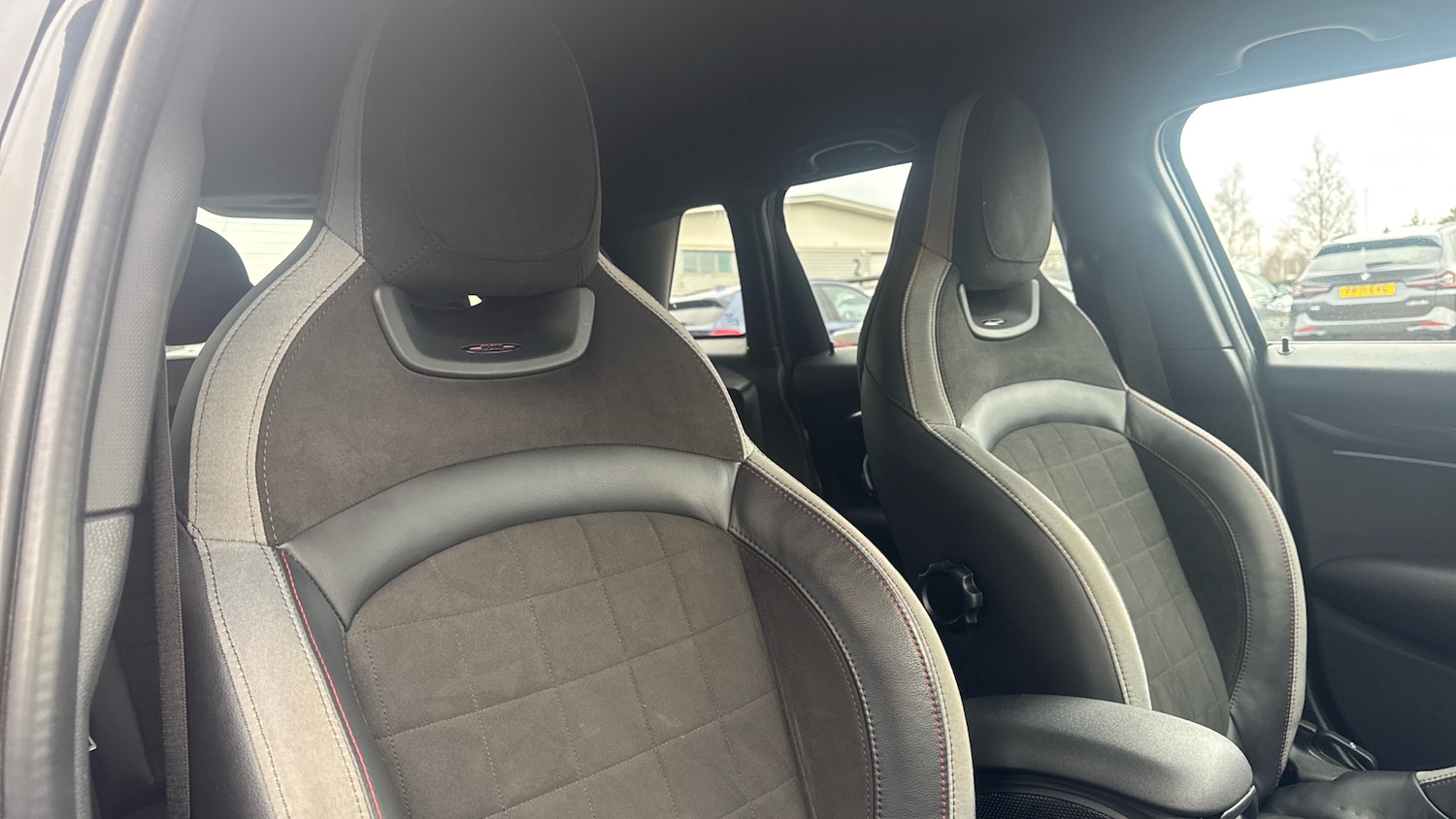 Used MINI Hatch 2020 for sale - 78081599: Photo 31