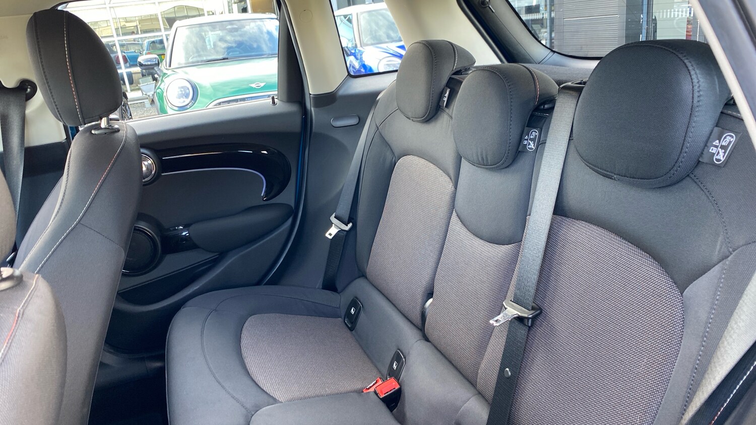 Used MINI Hatch 2022 for sale - 78025239: Photo 12