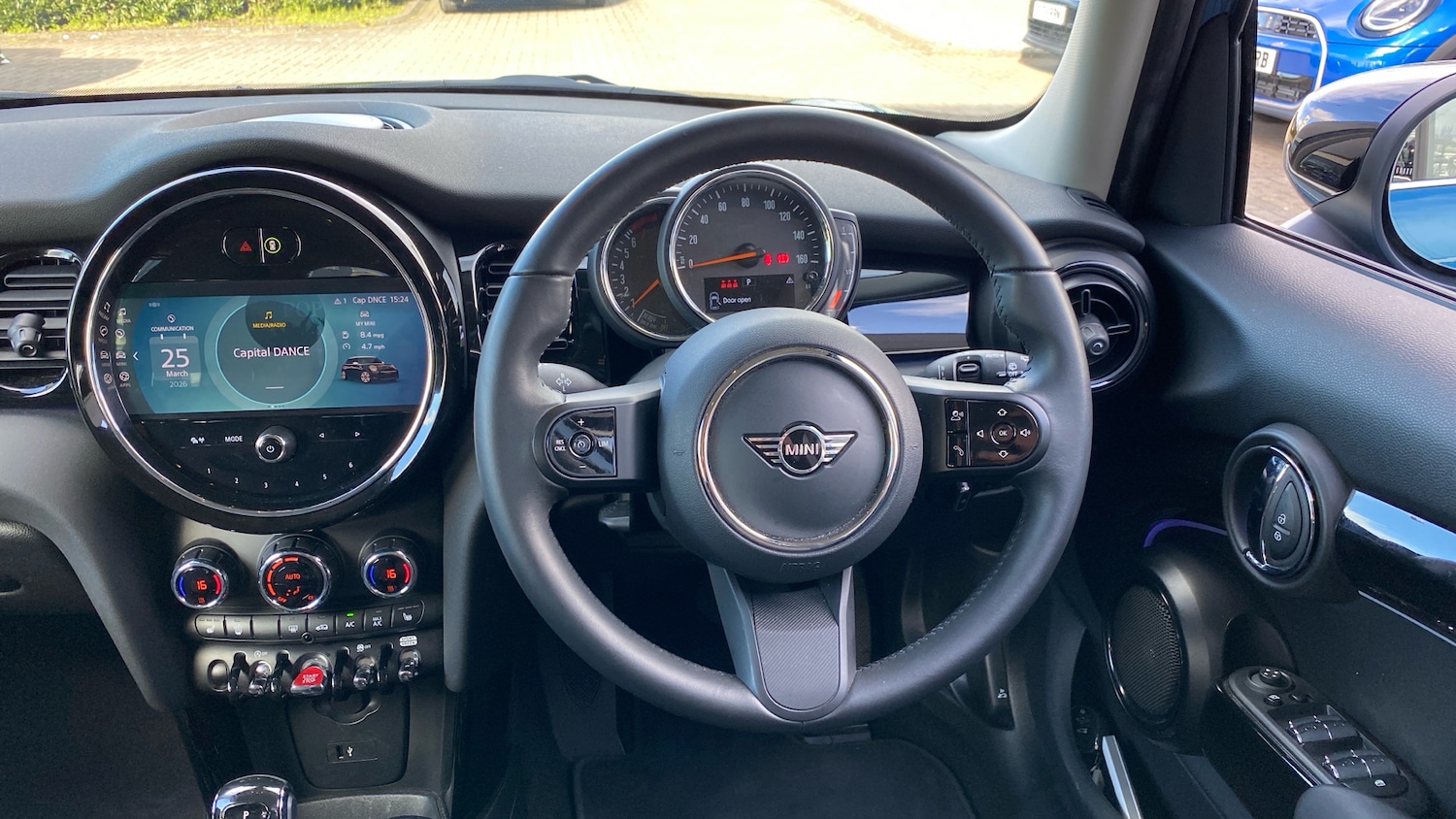 Used MINI Hatch 2022 for sale - 78025239: Photo 5