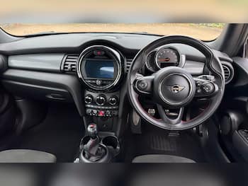 Used MINI Hatch 2020 for sale - 79812400: Photo