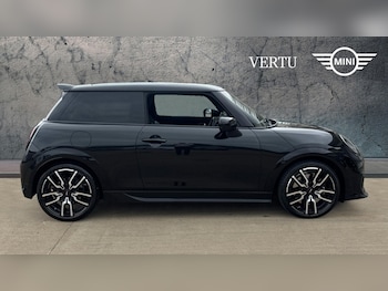 Used MINI Cooper 2024 for sale - 78984031: Photo