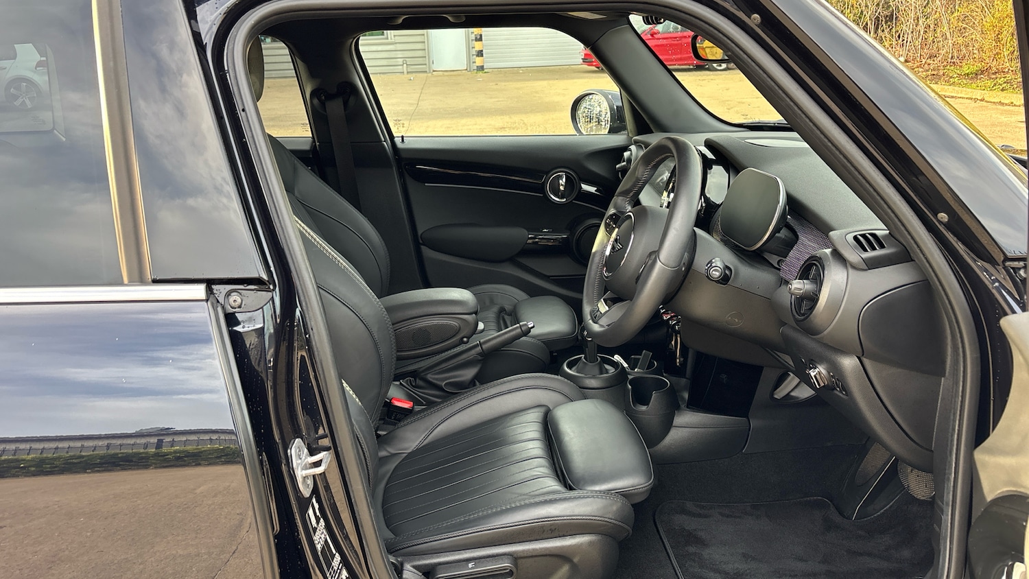 Used MINI Hatch 2023 for sale - 77490580: Photo 11