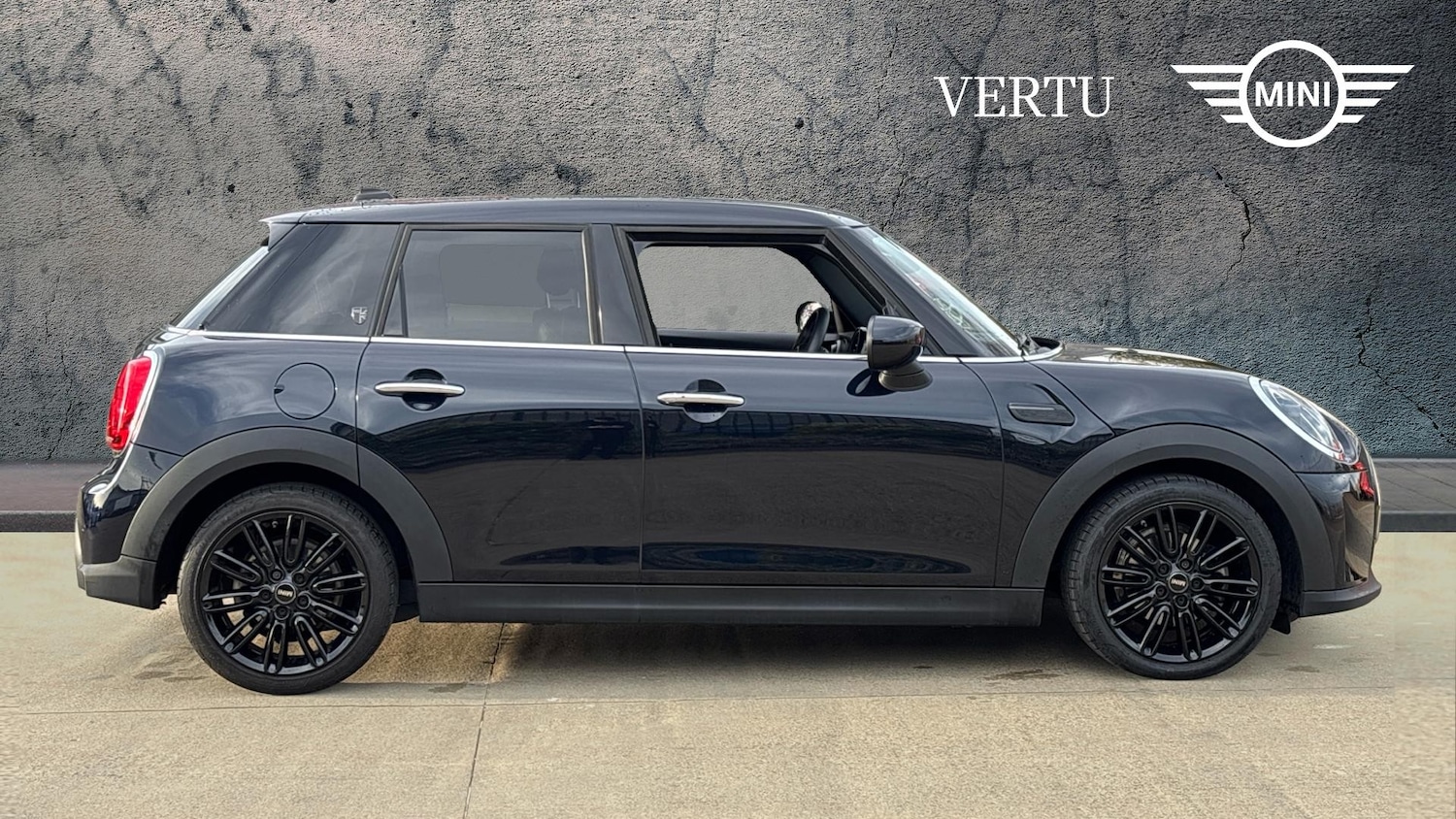 Used MINI Hatch 2023 for sale - 77490580: Photo 3