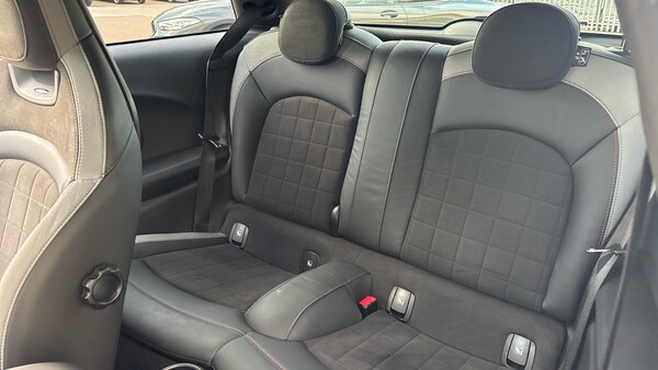 Used MINI Hatch 2022 for sale - 76255273: Photo 12