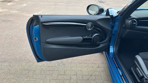 Used MINI Hatch 2022 for sale - 76255273: Photo 31
