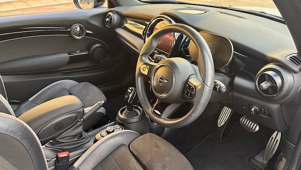 Used MINI Hatch 2022 for sale - 76255273: Photo 6