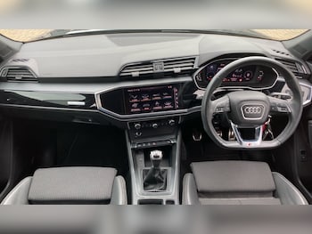 Used Audi Q3 2021 for sale - 75821582: Photo