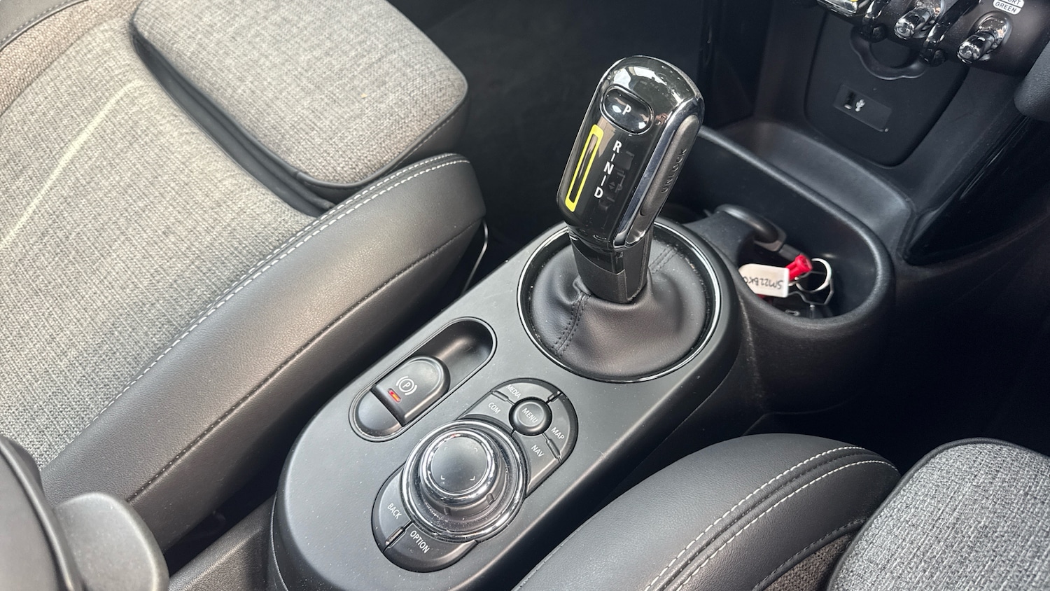 Used MINI Hatch 2022 for sale - 77898759: Photo 10