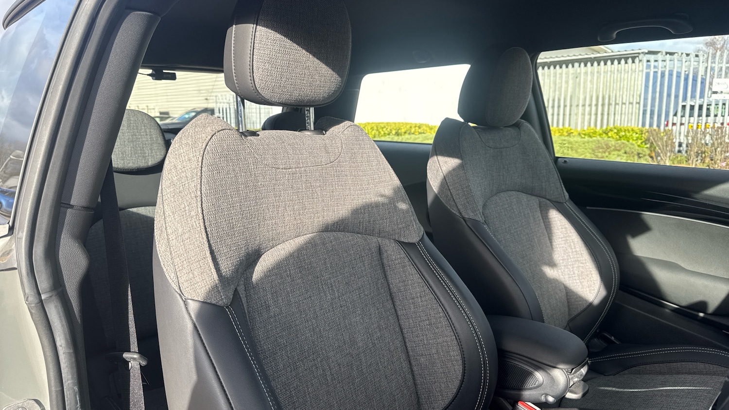 Used MINI Hatch 2022 for sale - 77898759: Photo 28