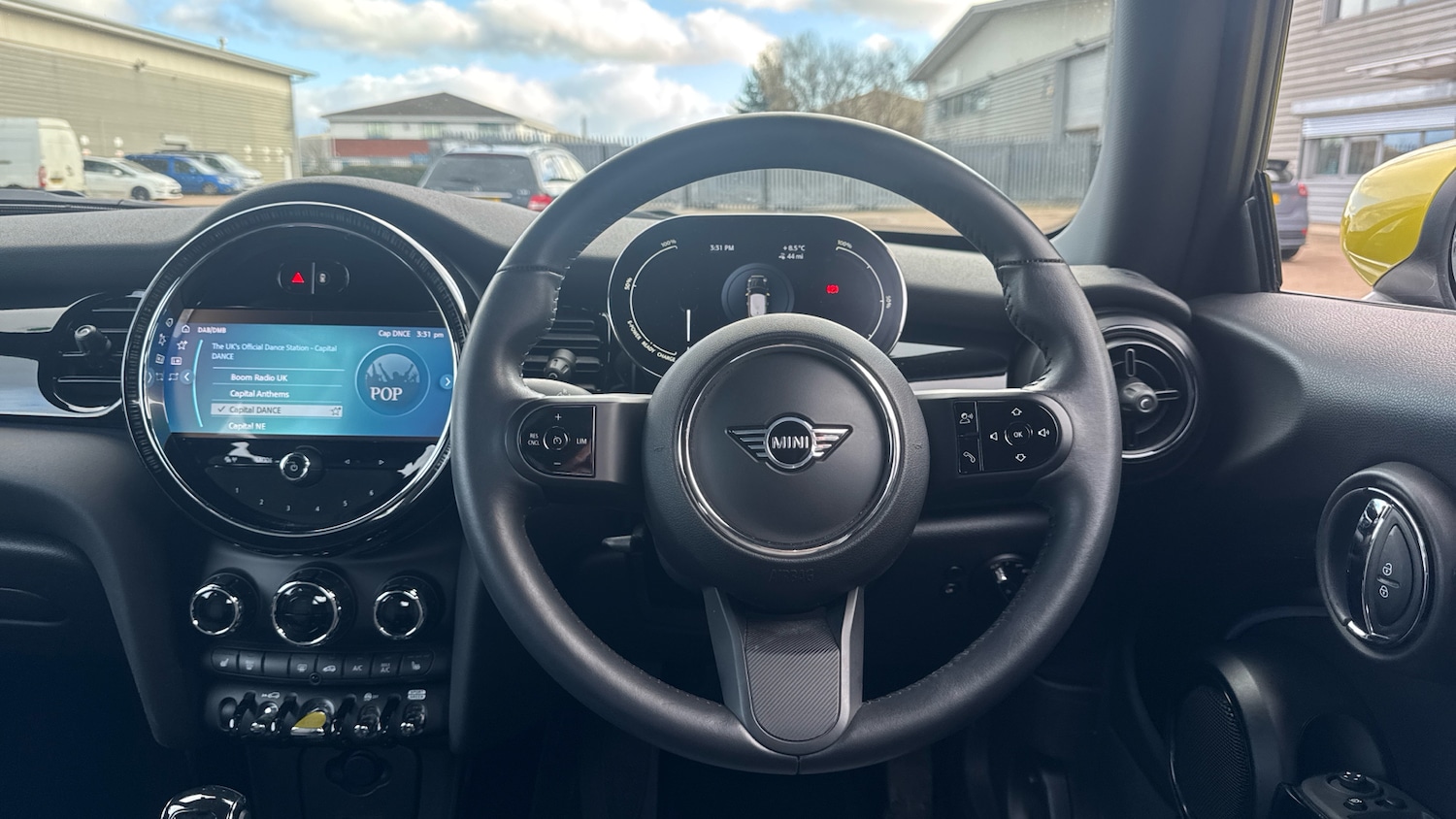 Used MINI Hatch 2022 for sale - 77898759: Photo 5