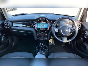 Used MINI Hatch 2023 for sale - 77758603: Photo