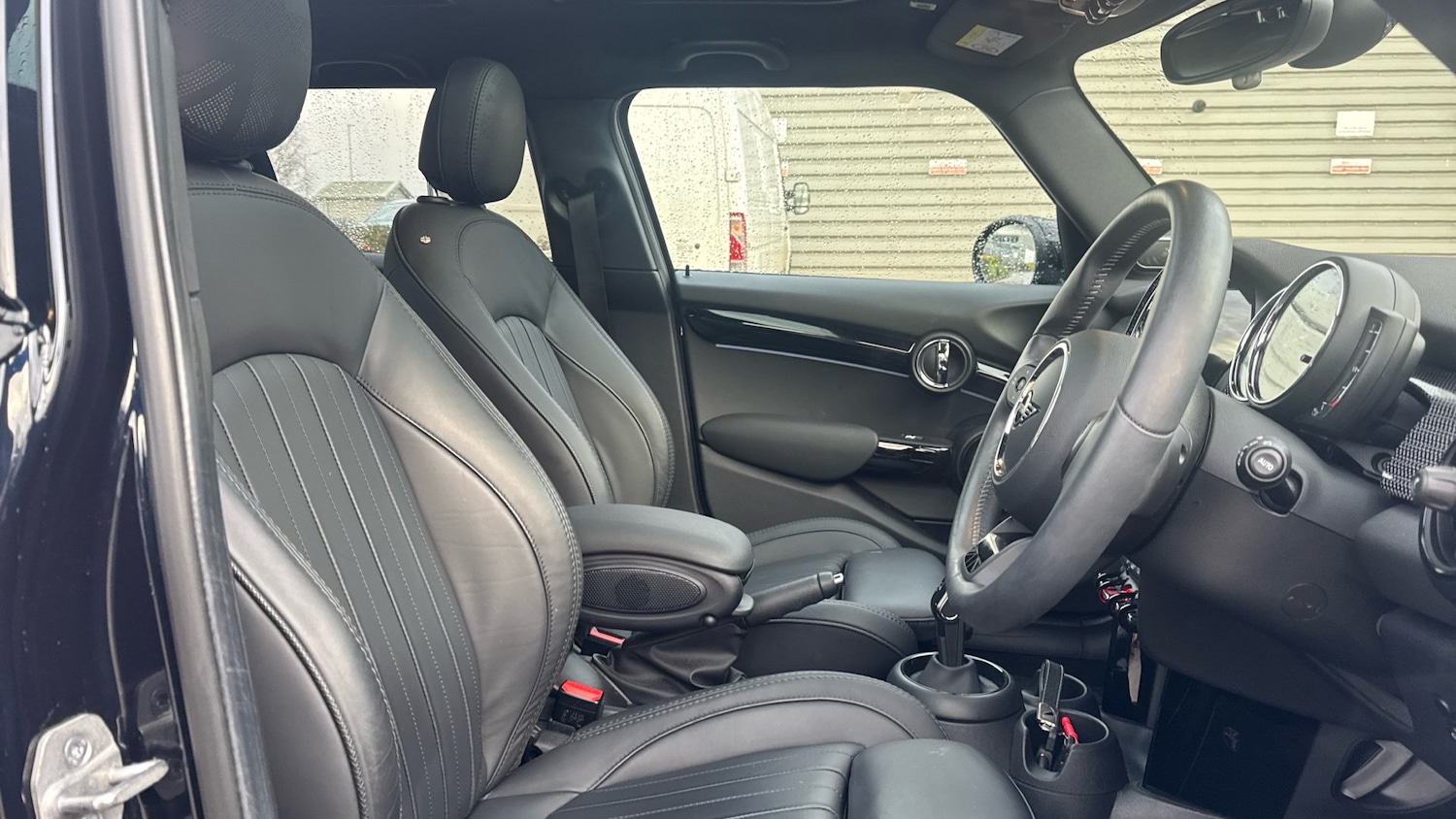 Used MINI Hatch 2022 for sale - 77170302: Photo 11