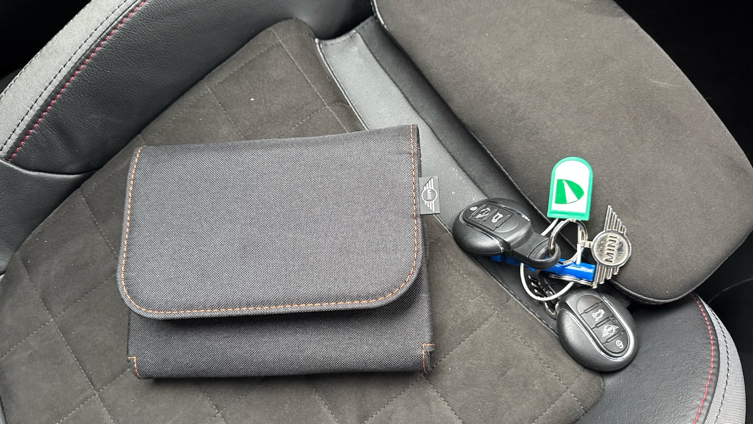 Used MINI Hatch 2023 for sale - 77665541: Photo 19