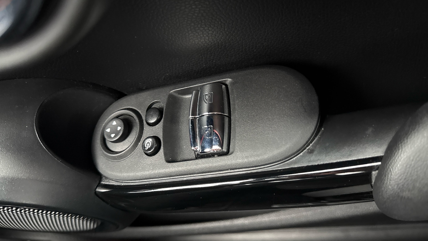 Used MINI Hatch 2023 for sale - 77665541: Photo 32