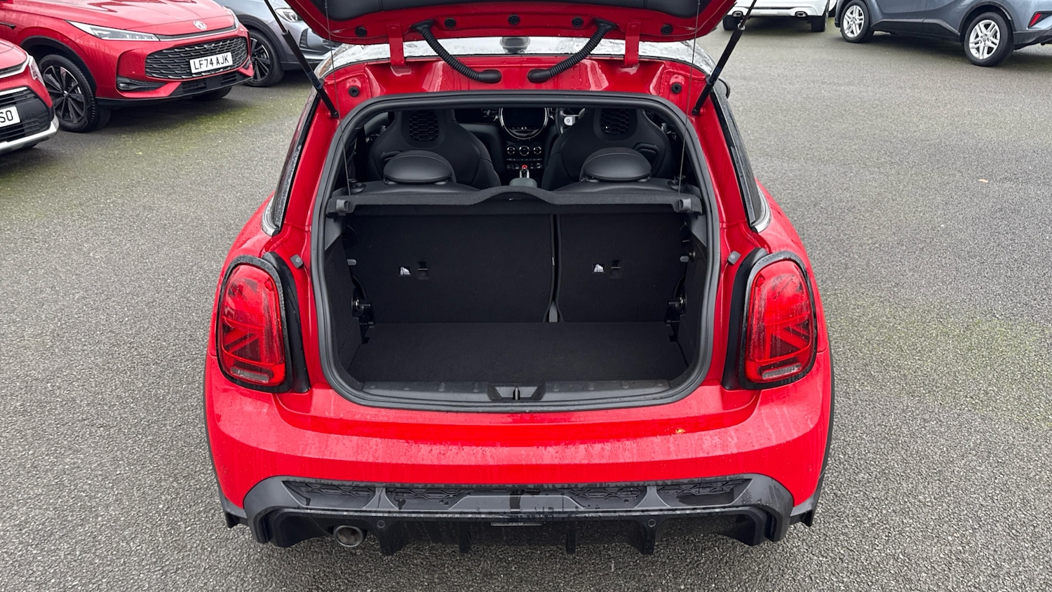 Used MINI Hatch 2023 for sale - 77665541: Photo 4