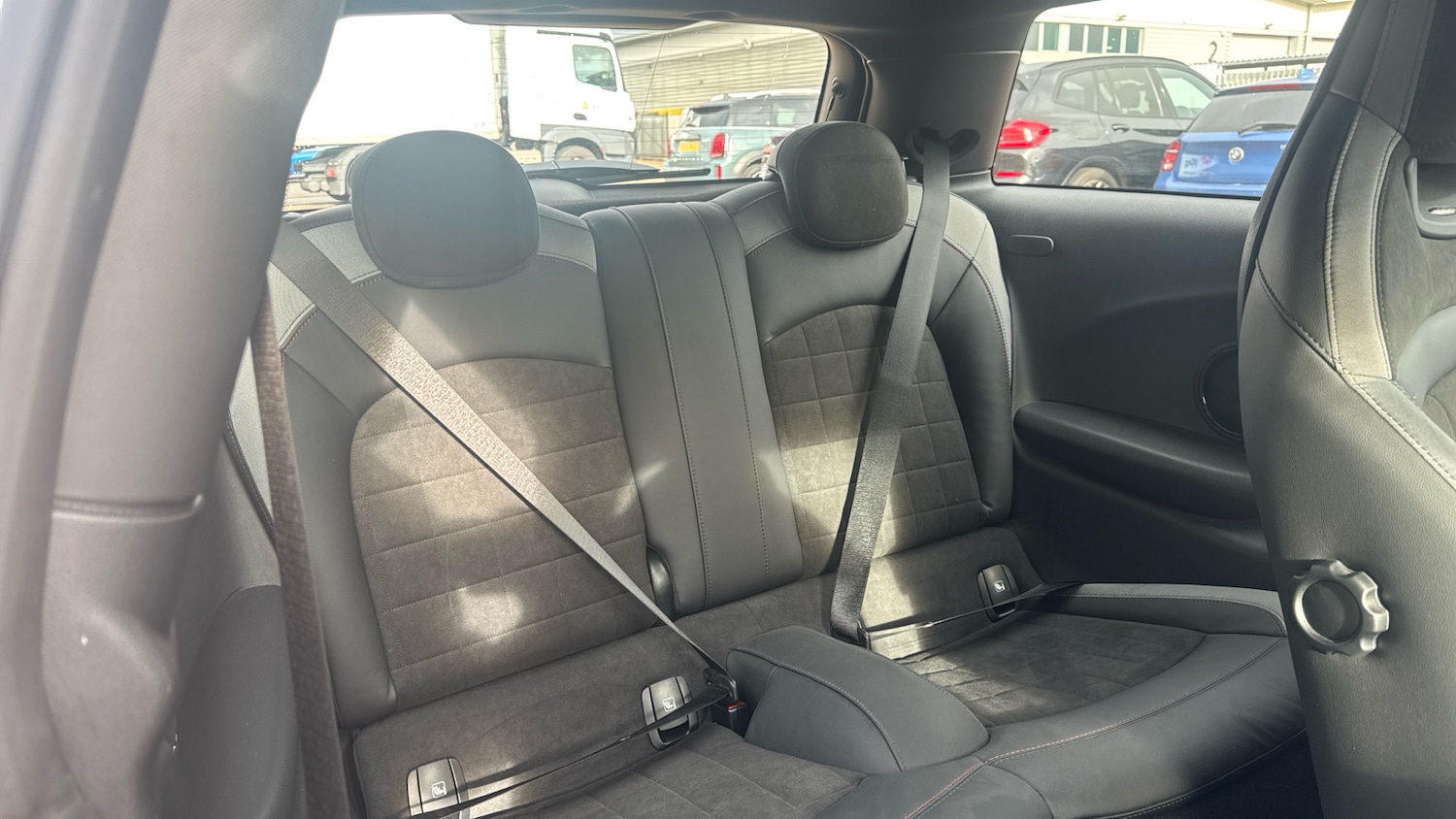 Used MINI Hatch 2022 for sale - 76461225: Photo 12