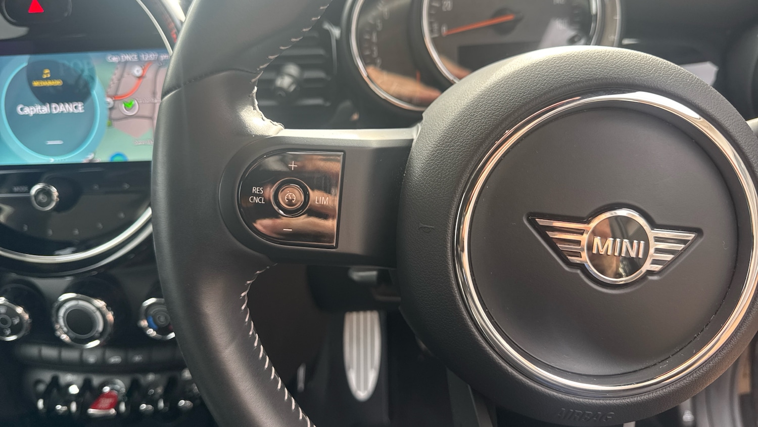 Used MINI Hatch 2022 for sale - 76461225: Photo 17