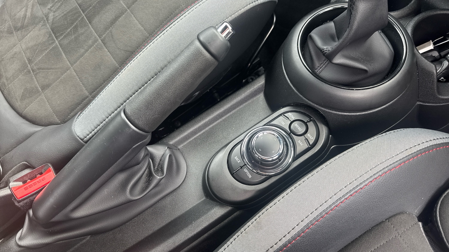 Used MINI Hatch 2022 for sale - 76461225: Photo 19