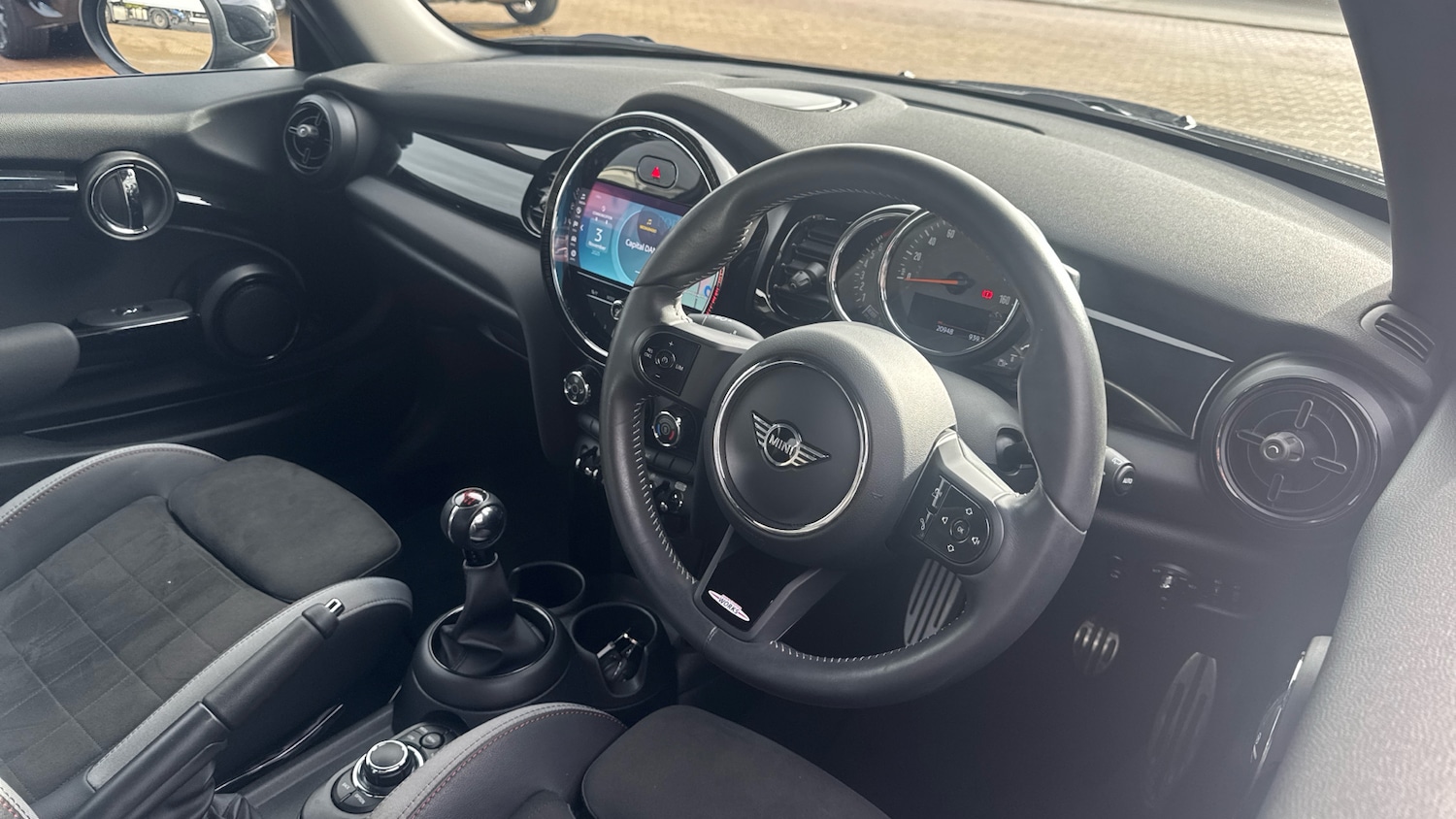 Used MINI Hatch 2022 for sale - 76461225: Photo 6