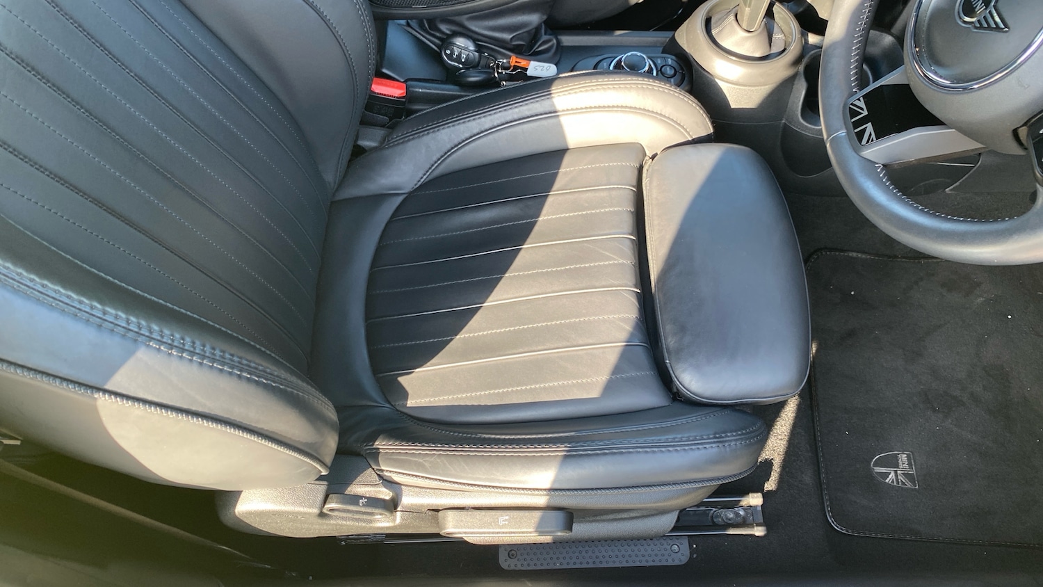 Used MINI Hatch 2022 for sale - 77758602: Photo 30