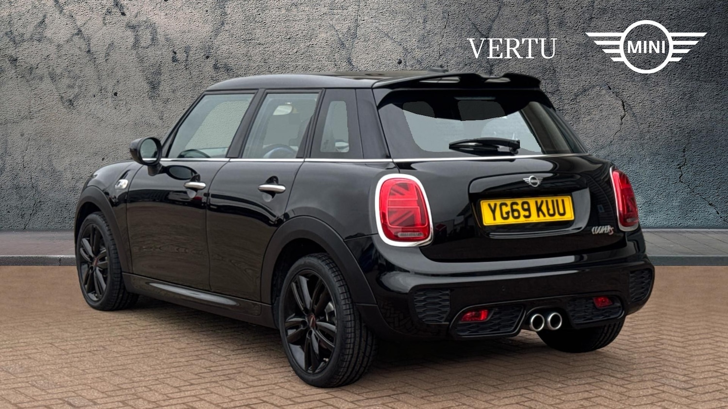 Used MINI Hatch 2019 for sale - 76322505: Photo 2