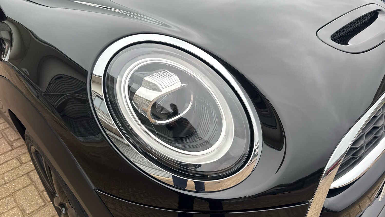 Used MINI Hatch 2019 for sale - 76322505: Photo 23