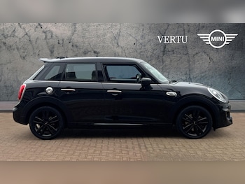 Used MINI Hatch 2019 for sale - 76322505: Photo 3