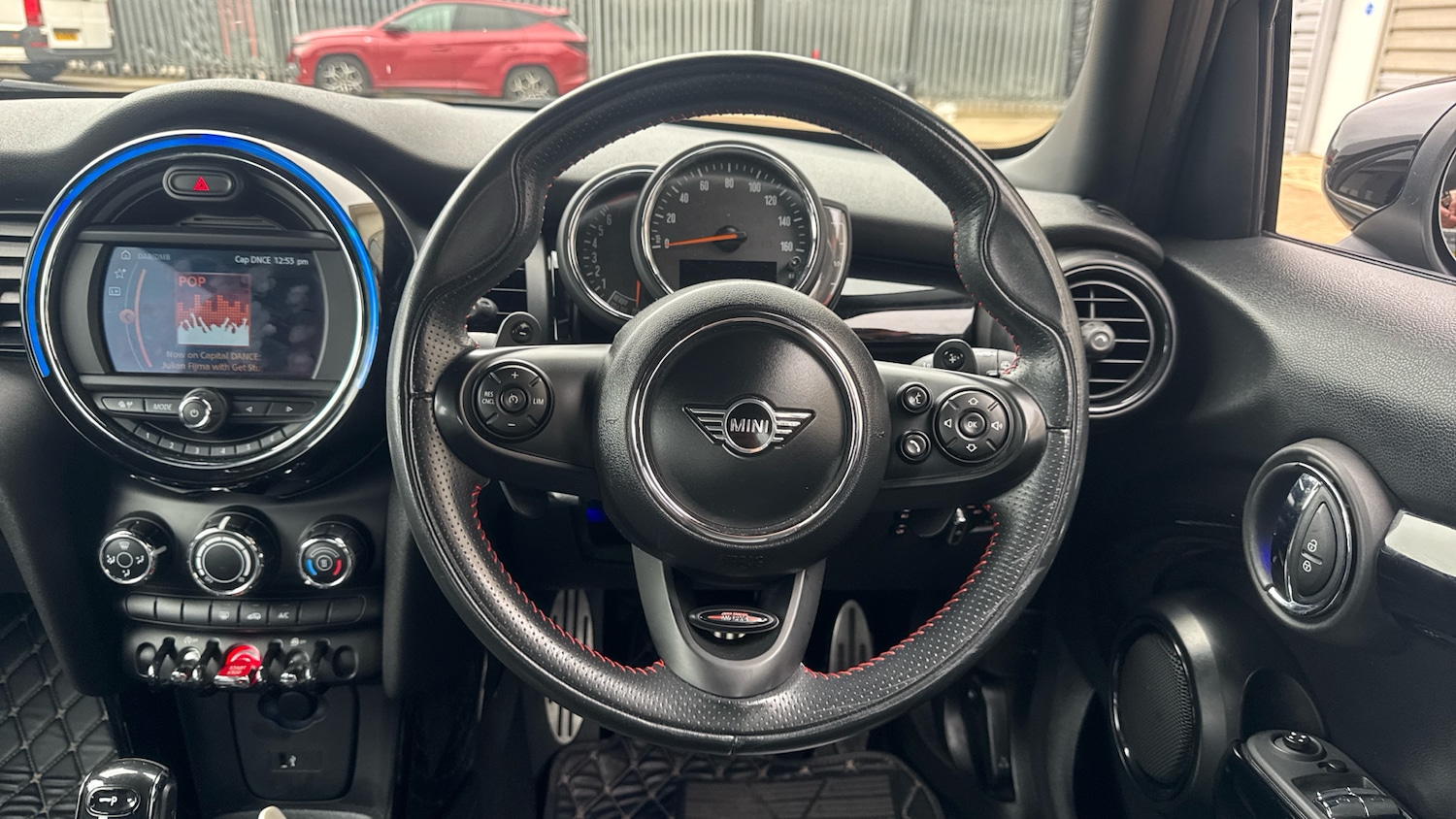 Used MINI Hatch 2019 for sale - 76322505: Photo 5
