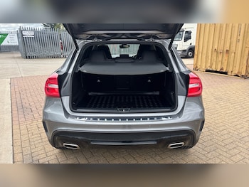Used Mercedes-Benz GLA 2017 for sale - 78669383: Photo