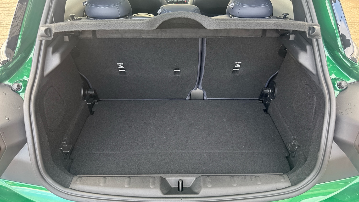 Used MINI Cooper 2025 for sale - 76476368: Photo 13