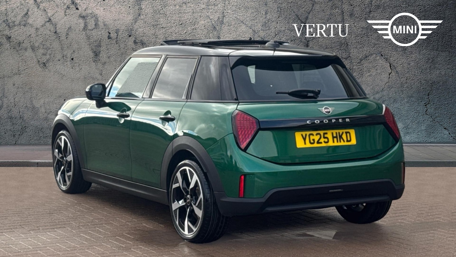 Used MINI Cooper 2025 for sale - 76476368: Photo 2