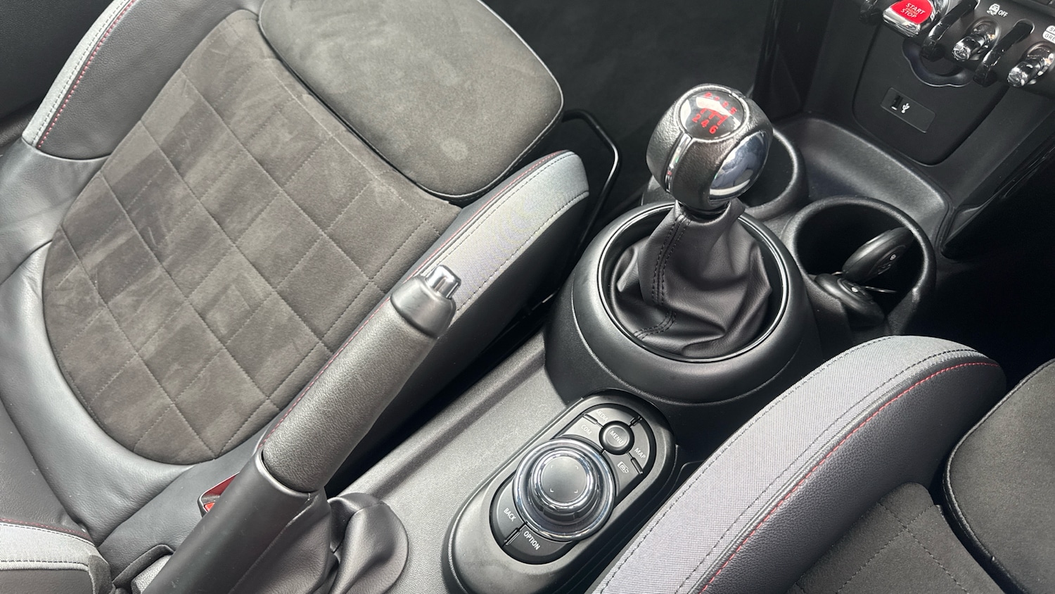 Used MINI Hatch 2022 for sale - 76504381: Photo 10